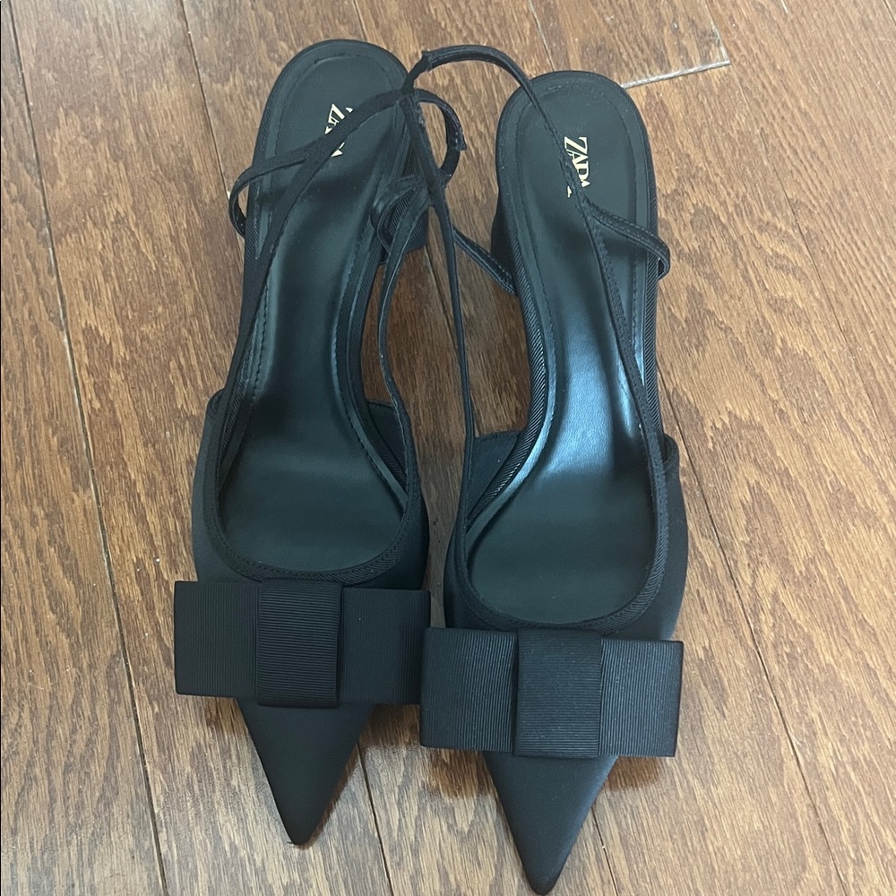 ZARA Black Pointed Slingback Heels with Bow
